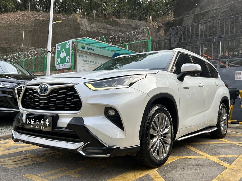 Toyota Highlander, 2022 — купить в Саратове под ключ