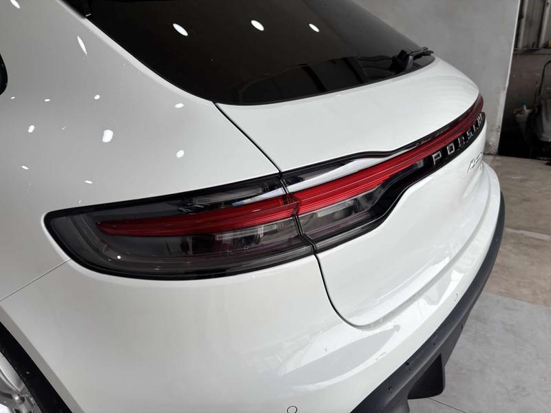 Porsche Macan, 2022 — фото 9 из 12