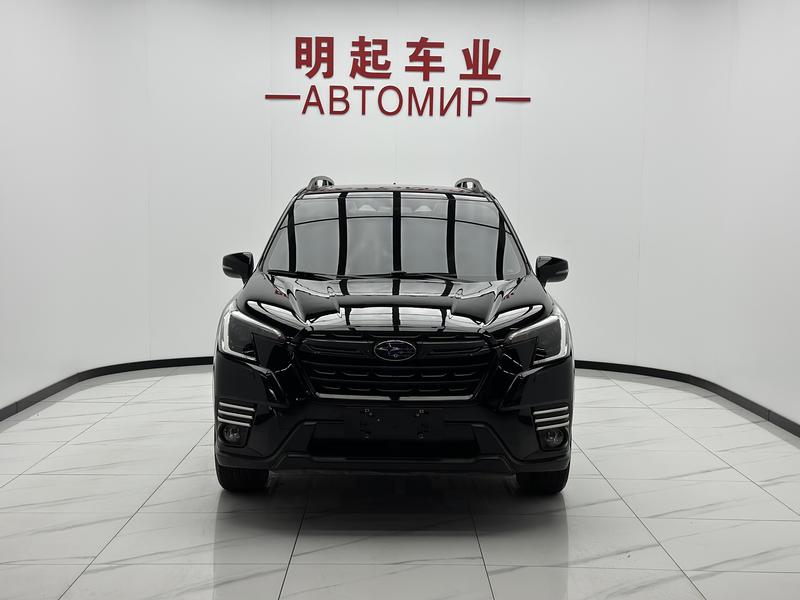 Subaru Forester, 2022 — фото 2 из 12