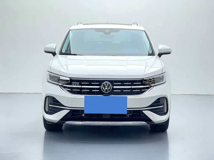 Volkswagen Tayron GTE Hybrid, 2024 — фото 2 из 9