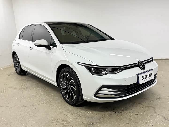 Volkswagen Golf, 2023 — фото 3 из 9