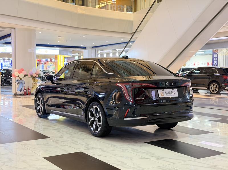 Hongqi E-QM5, 2024 — фото 4 из 12
