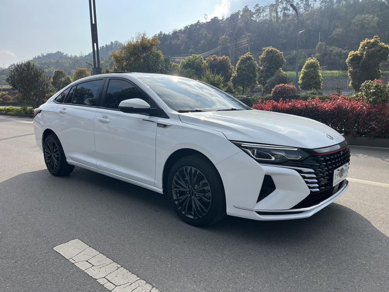 Dongfeng Aeolus Yixuan Max, 2022 — фото 3 из 11