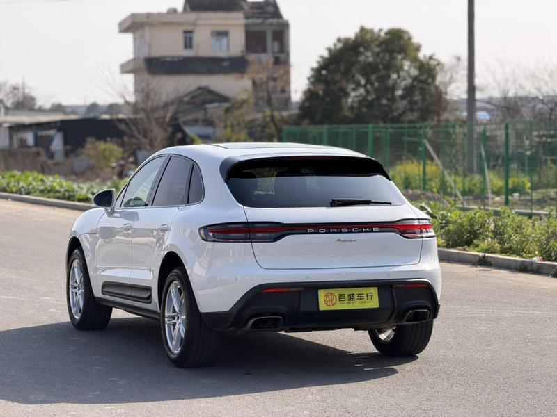 Porsche Macan, 2024 — фото 4 из 11