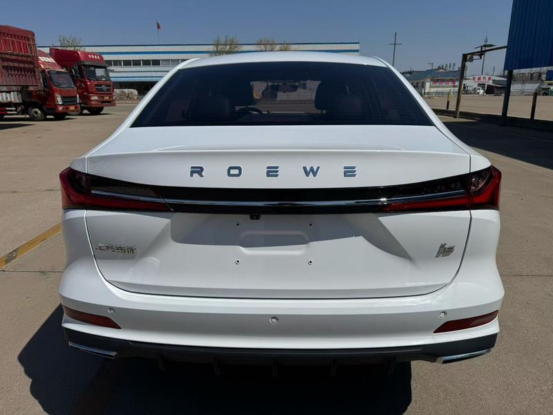 Roewe i5, 2024 — фото 5 из 10