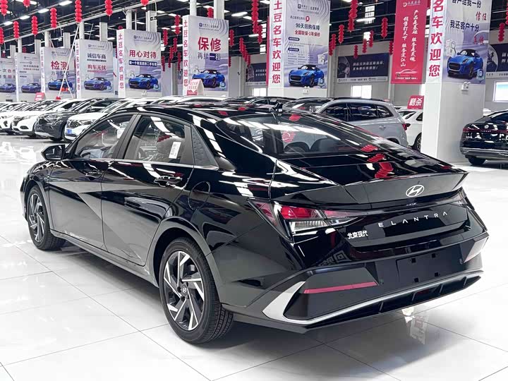 Hyundai Elantra N line, 2025 — фото 6 из 9