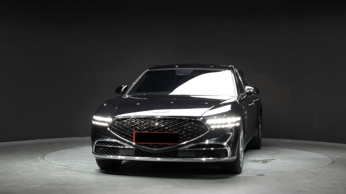 Genesis G90, 2022 — фото 3 из 12