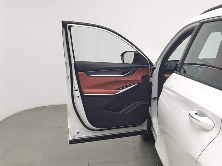 Changan CS75 Plus, 2024 — фото 8 из 9