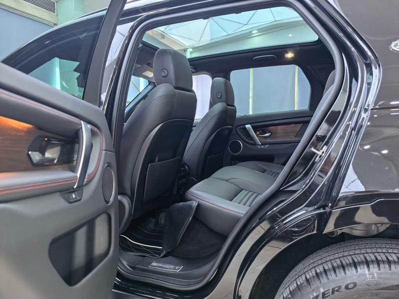 Land Rover Discovery Sport, 2023 — фото 12 из 12