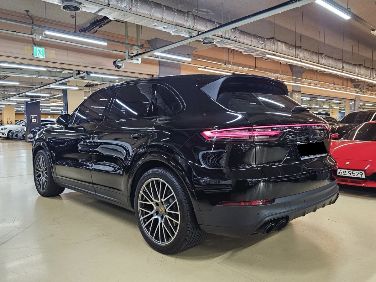 Porsche Cayenne, 2022 — фото 4 из 12