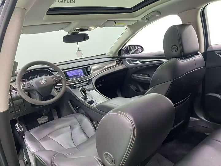 Buick LaCrosse, 2022 — фото 6 из 9