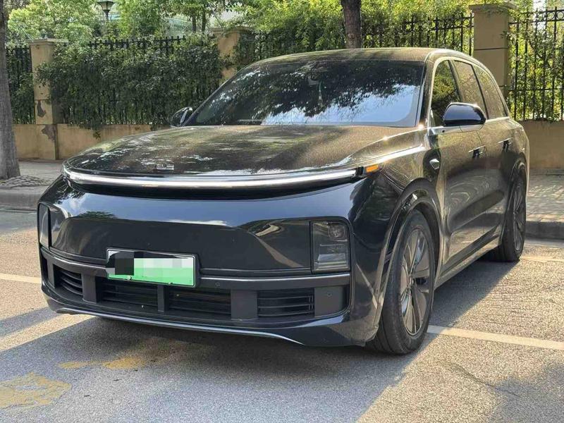LiXiang L8, 2024 — купить в Самаре под ключ
