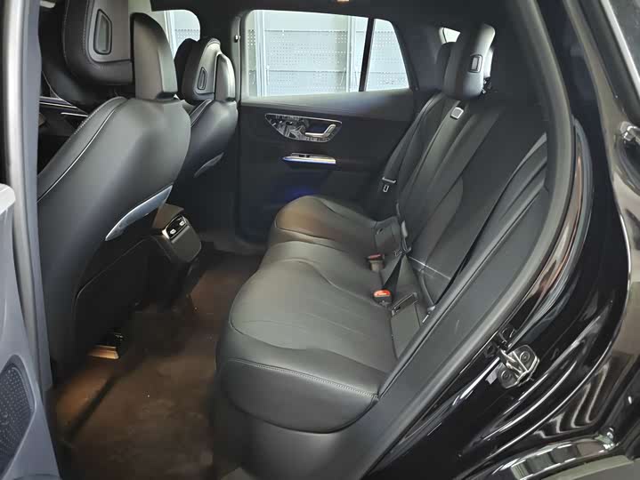 Mercedes-Benz EQE SUV, 2025 — фото 3 из 7