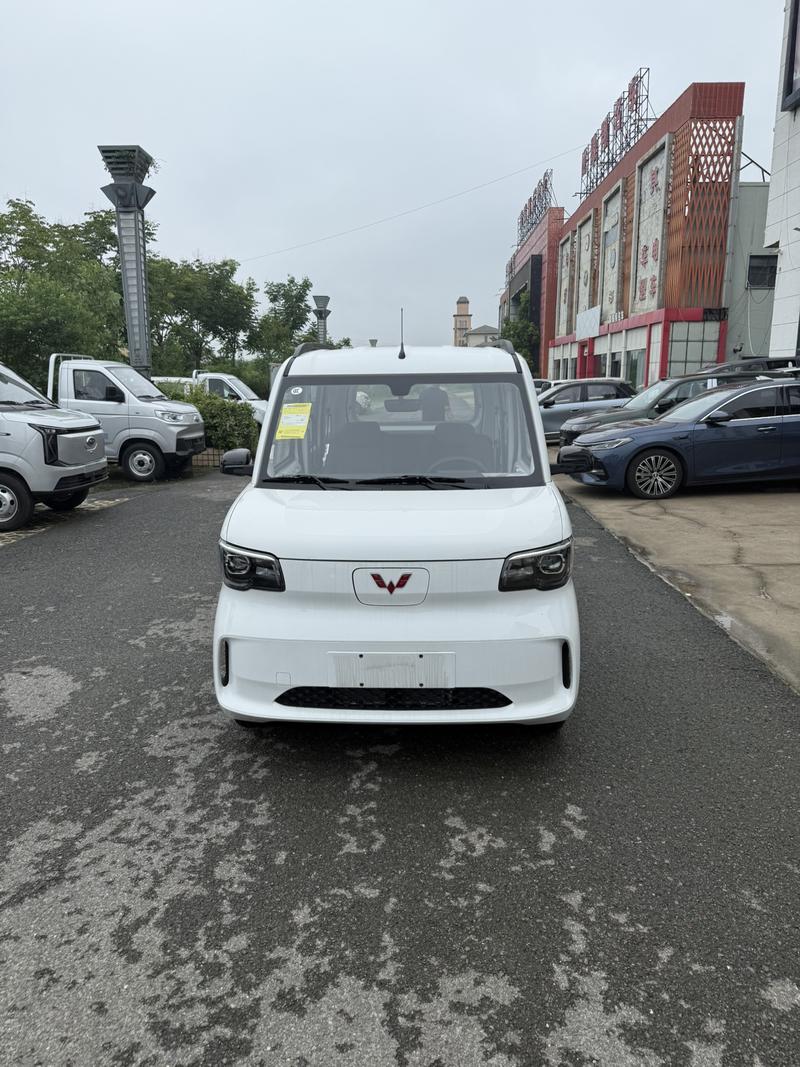 Wuling Sunshine EV, 2026 — фото 2 из 9