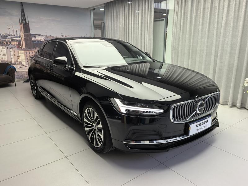 Volvo S90, 2025 — фото 3 из 12
