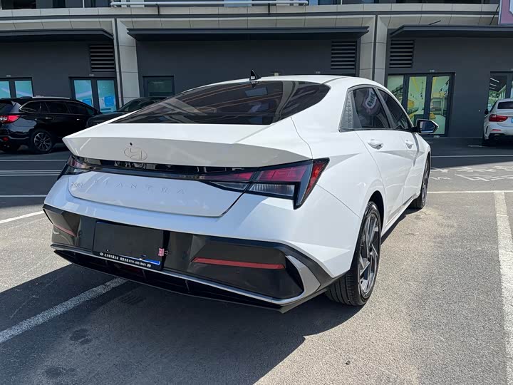 Hyundai Elantra N line, 2024 — фото 6 из 9
