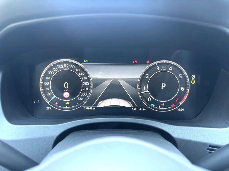 Jaguar XE L, 2023 — фото 8 из 10