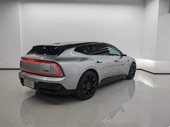 Audi × SAIC E5 Sportback, 2025 — фото 4 из 9