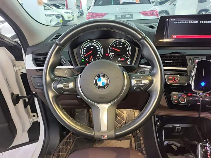 BMW X2, 2021 — фото 7 из 9