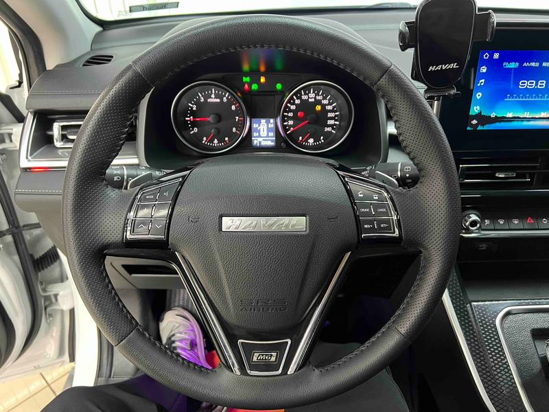 Haval M6, 2022 — фото 10 из 12