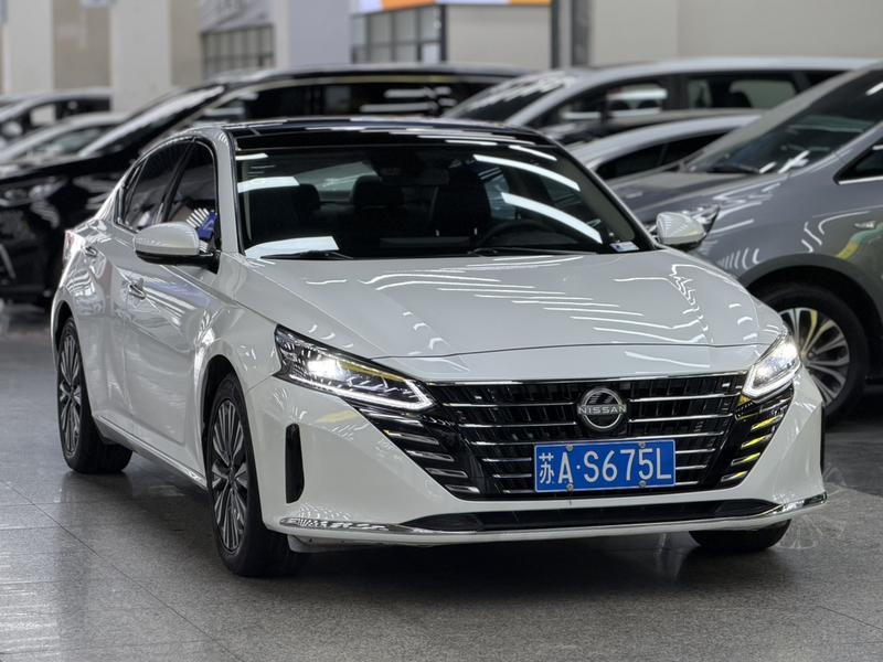 Nissan Teana, 2023 — фото 3 из 12