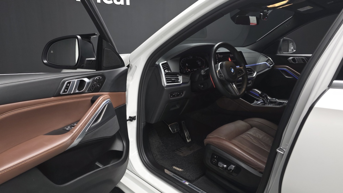 BMW X6, 2022 — фото 10 из 12