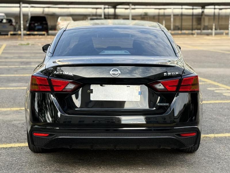 Nissan Teana, 2022 — фото 5 из 10