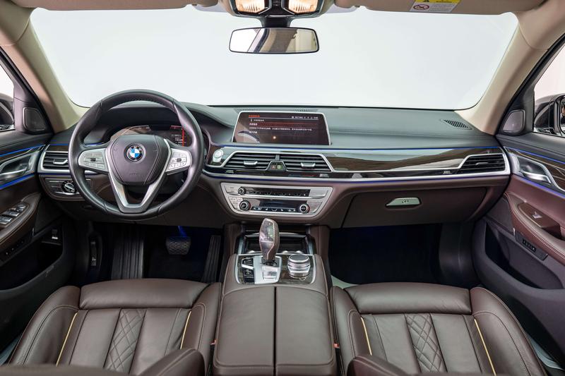 BMW 7 Series, 2022 — фото 7 из 12
