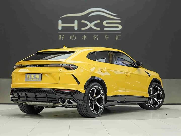 Lamborghini Urus, 2022 — фото 4 из 9