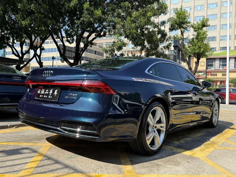 Audi A7L, 2023 — фото 6 из 12
