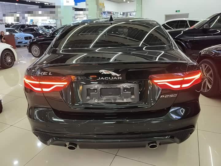 Jaguar XE L, 2022 — фото 6 из 9