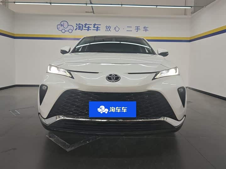 Toyota Venza, 2023 — фото 2 из 9