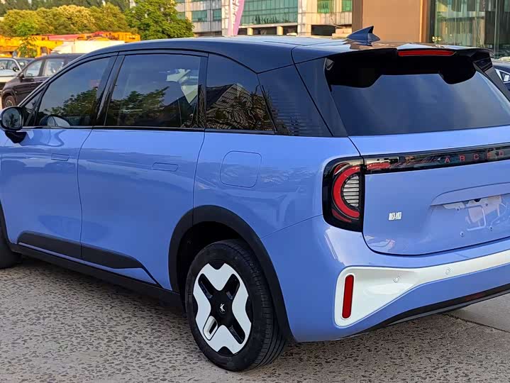 BAIC Arcfox Kaola, 2023 — фото 6 из 9