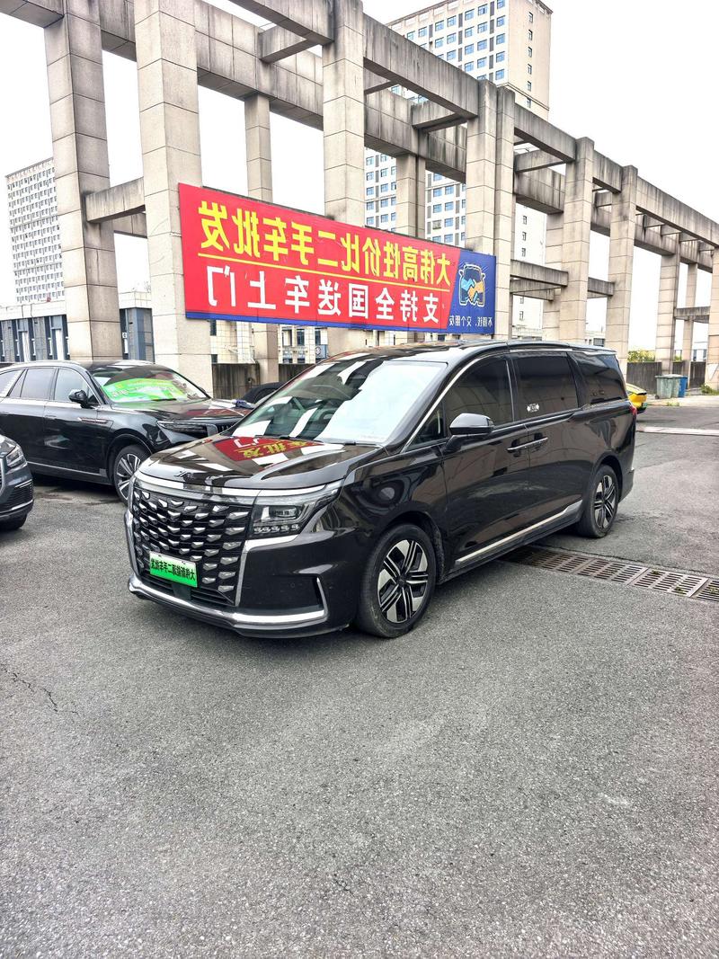 JAC Refine RF8 Hybrid, 2024 — купить в Пензе под ключ