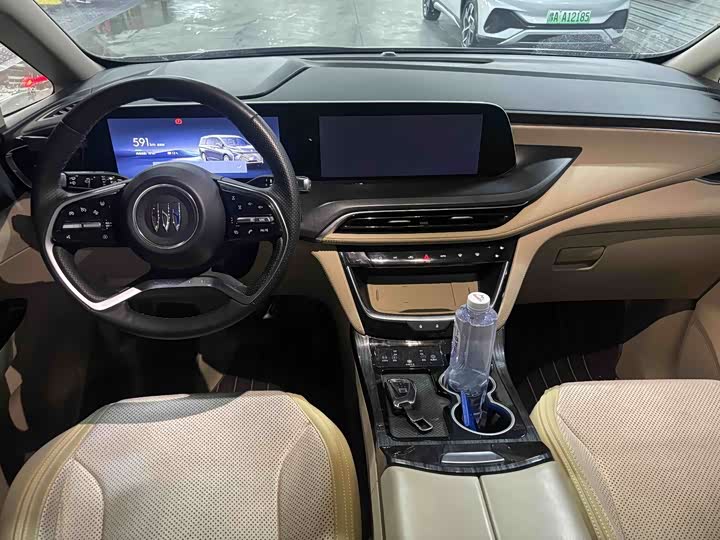 Buick GL8 Hybrid, 2025 — фото 6 из 9