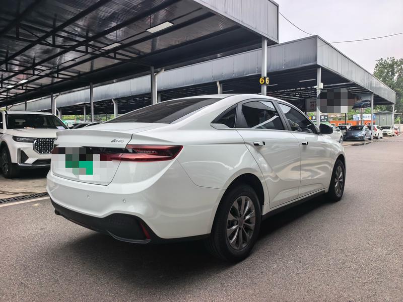 Geely Geometry A, 2022 — фото 7 из 12