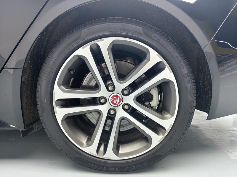 Jaguar XE L, 2021 — фото 11 из 12