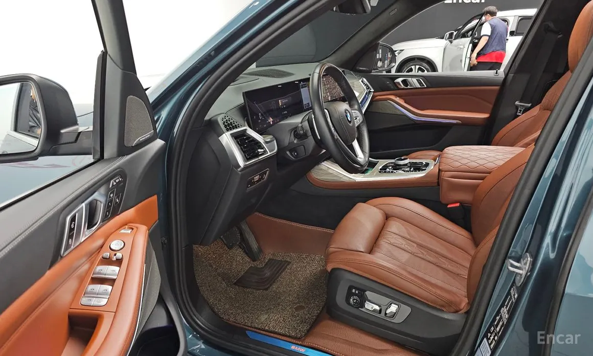 BMW X7, 2022 — фото 11 из 12