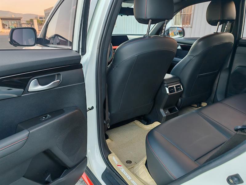 Kia Sportage GT-line, 2022 — фото 9 из 12