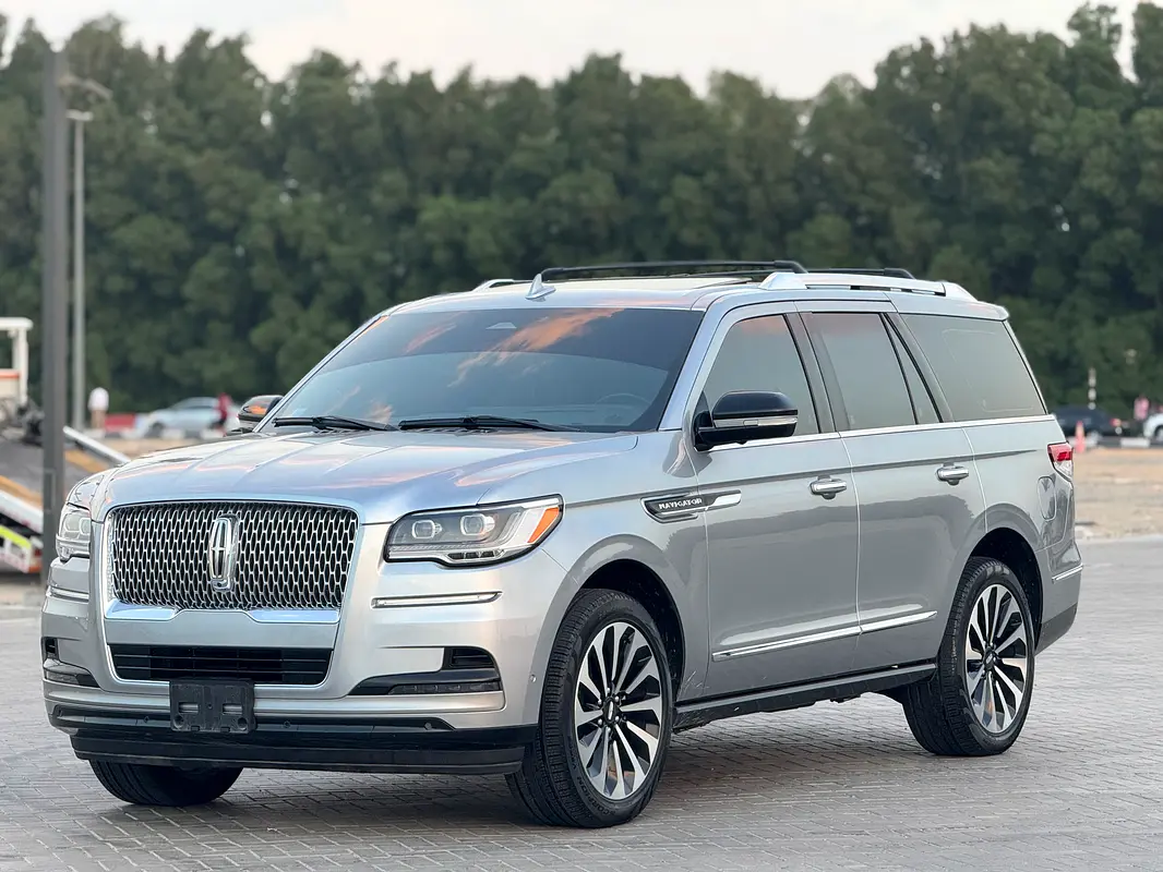 Lincoln Navigator, 2024 — фото 2 из 10