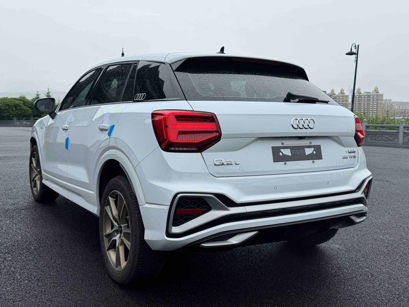 Audi Q2L, 2023 — фото 4 из 12