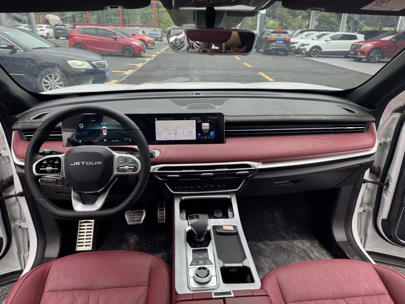 Jetour X70 Plus, 2022 — фото 8 из 12