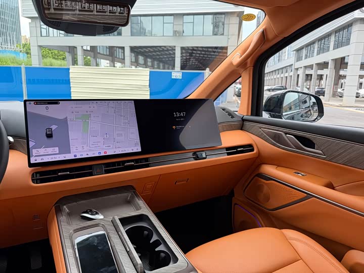 Wey 80 Hybrid, 2025 — фото 9 из 9