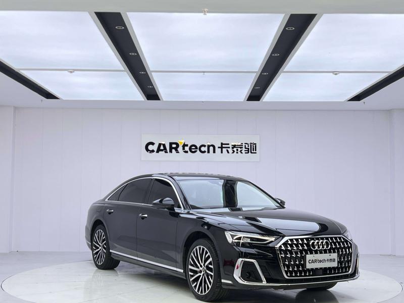 Audi A8, 2023 — фото 3 из 12