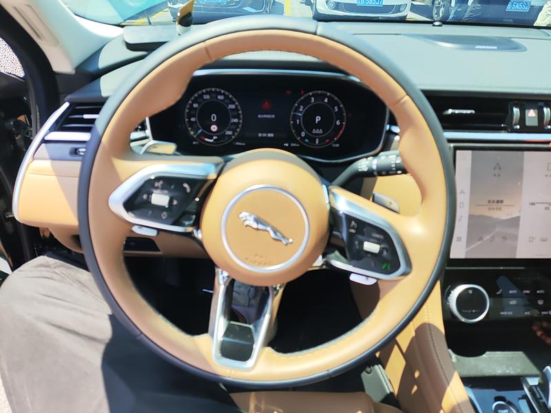 Jaguar XF L, 2025 — фото 11 из 12