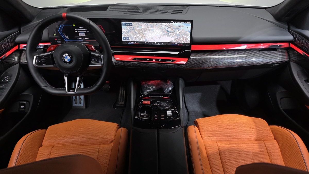 BMW M5, 2024 — фото 7 из 12