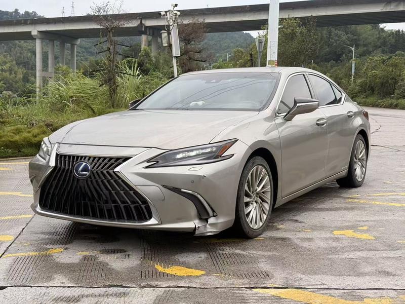 Lexus ES, 2021 — купить в Липецке под ключ