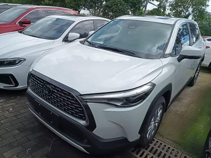 Toyota Corolla Cross, 2023 — купить в Белгороде под ключ