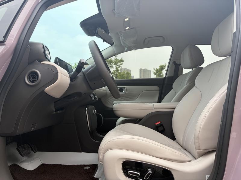 GAC Aion UT Super, 2025 — фото 9 из 11