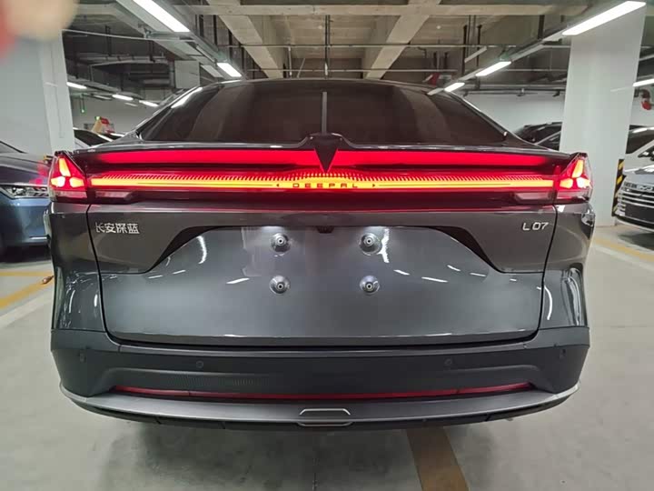 Changan Deepal L07, 2025 — фото 6 из 9
